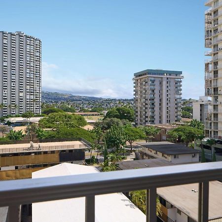 Ewa Hotel Waikiki Гонолулу Экстерьер фото