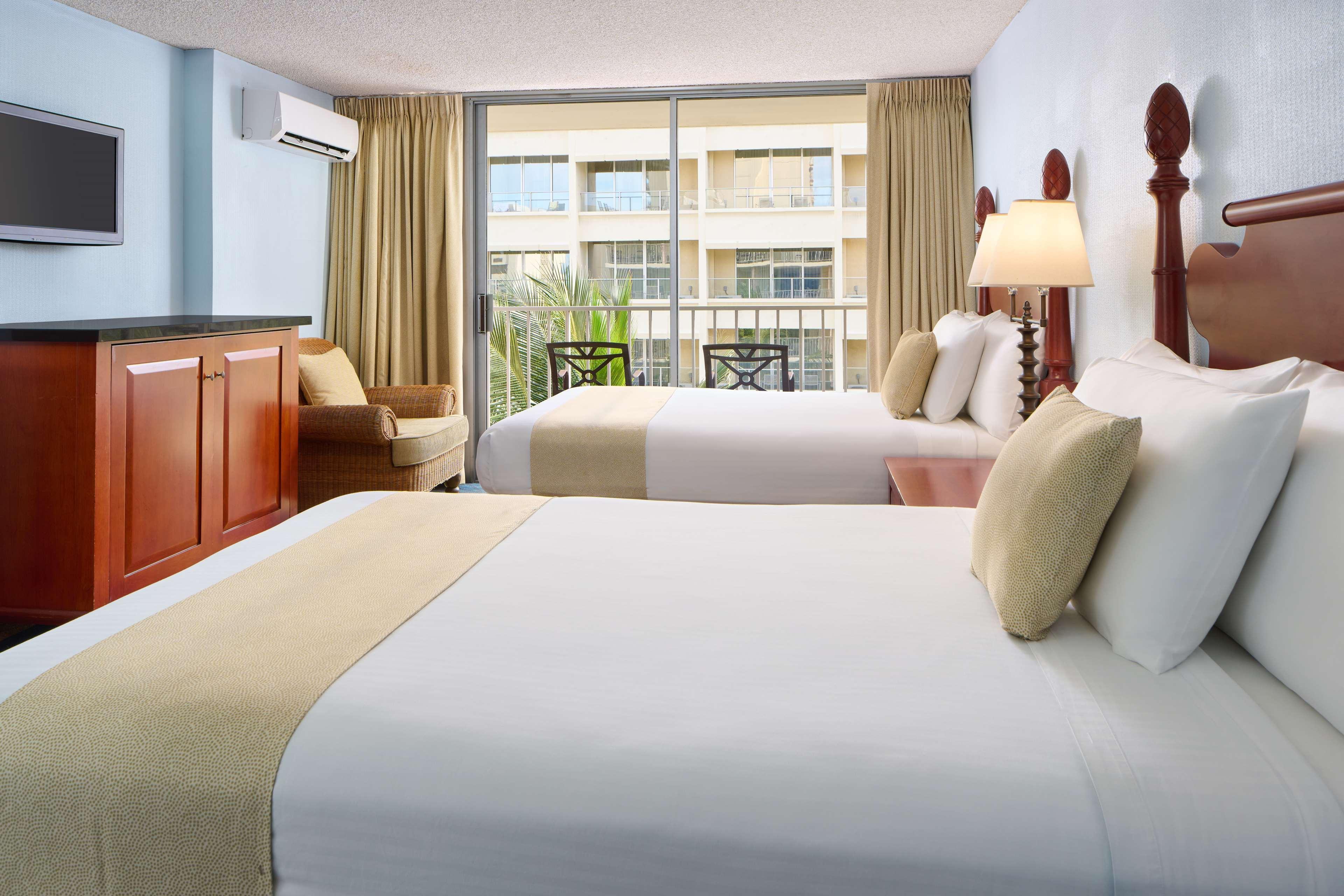 Ewa Hotel Waikiki Гонолулу Экстерьер фото