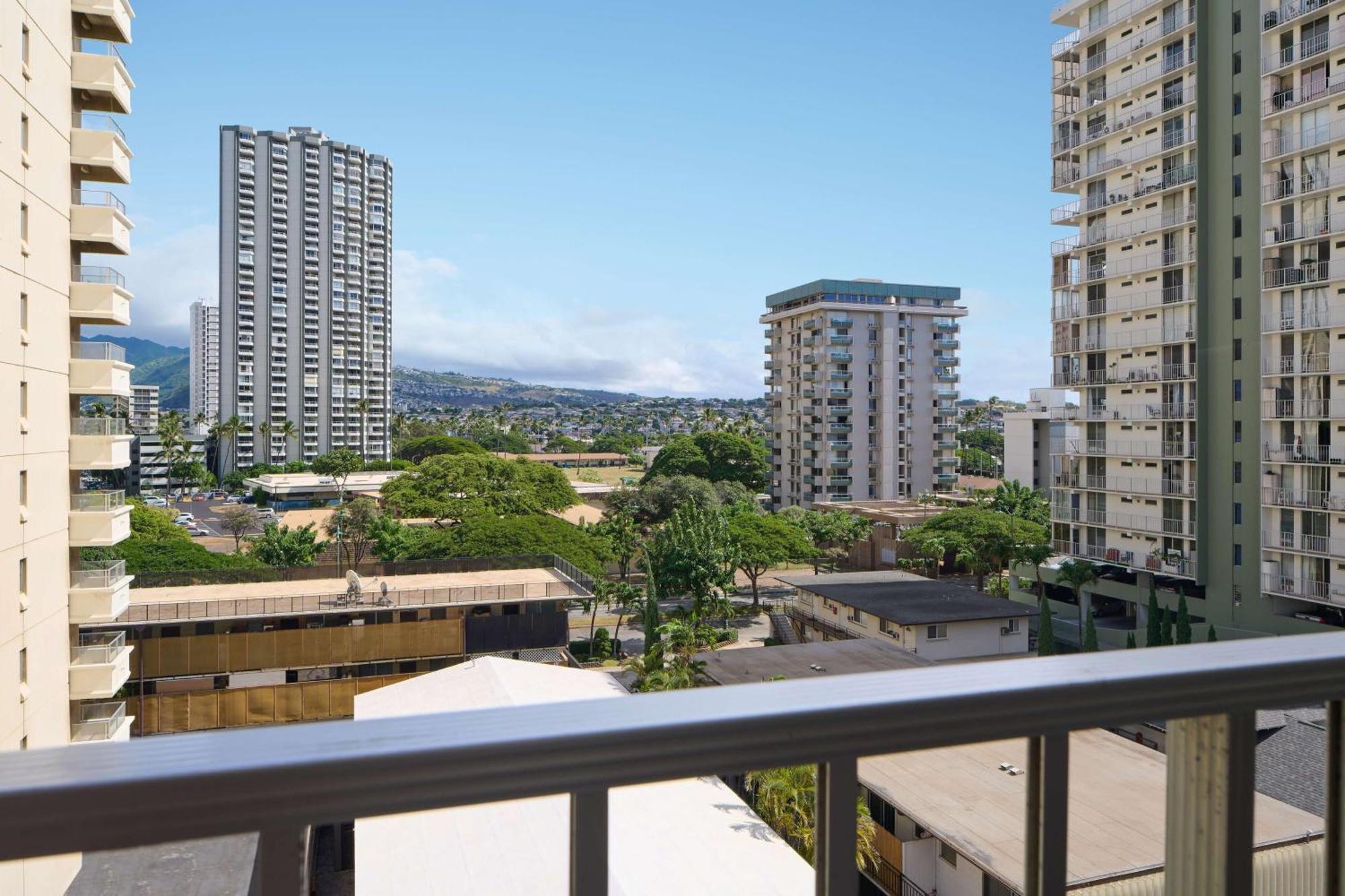 Ewa Hotel Waikiki Гонолулу Экстерьер фото